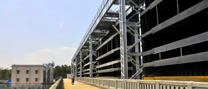 imgi_5_Barrage-approach-road